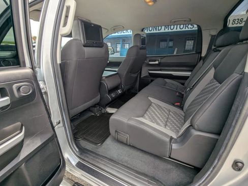 Used 2020 Toyota Tundra SR5 image 36