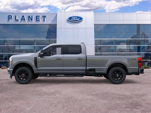 New 2026 Ford F350 Lariat w/ Black Appearance Package AWD/4WD image 3