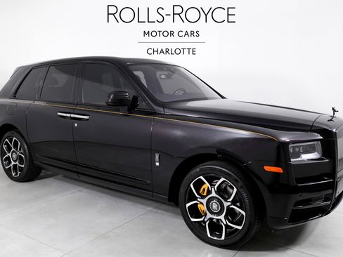Certified 2023 Rolls-Royce Cullinan Black Badge w/ Driver's Package AWD/4WD image 2