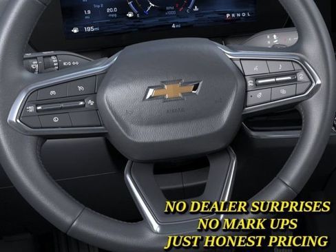 New 2026 Chevrolet Equinox LT w/ Safety and Technology Package FWD image 19