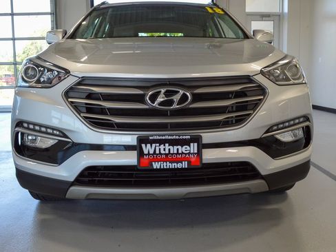 Used 2018 Hyundai Santa Fe Sport AWD/4WD image 2
