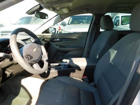 Used 2017 Chevrolet Impala LS image 10