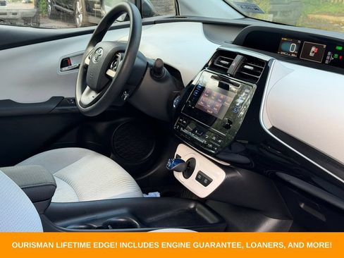 Used 2016 Toyota Prius Two FWD image 20