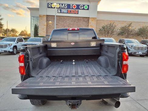 Used 2019 GMC Sierra 2500 Denali w/ Duramax Plus Package image 23
