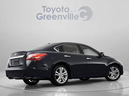 Used 2013 Nissan Altima 2.5 SV w/ 2.5SV Convenience Pkg FWD image 5