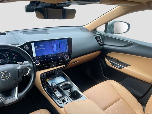 Used 2024 Lexus NX 450h+ AWD w/ Luxury Package image 25