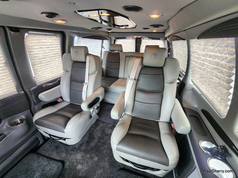 Used 2024 Chevrolet Express 2500 w/ Driver Convenience Package RWD image 29