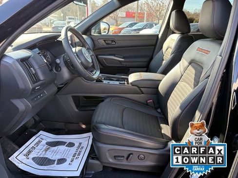 Certified 2025 Nissan Pathfinder Rock Creek image 8