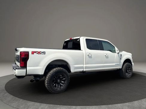 Used 2019 Ford F250 Lariat w/ Lariat Ultimate Package AWD/4WD image 13