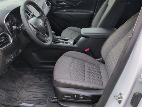 Used 2024 Chevrolet Equinox LT w/ LPO, Floor Liner Package image 18