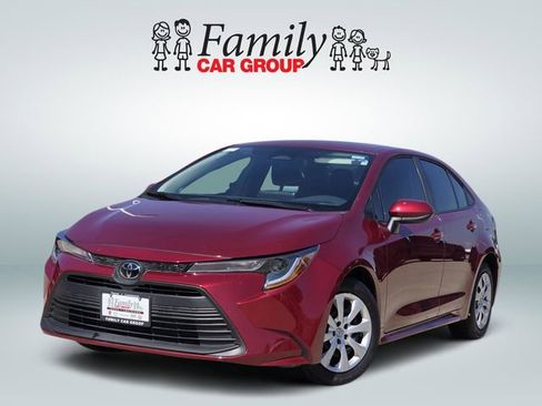 Used 2026 Toyota Corolla LE FWD image 1