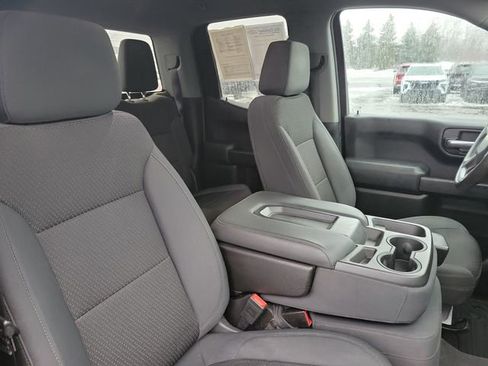 Used 2020 Chevrolet Silverado 1500 Custom w/ Custom Value Package image 26