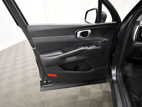 Certified 2024 Kia Sorento S AWD/4WD image 13
