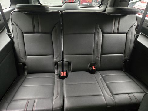 Used 2023 Chevrolet Suburban RST w/ Luxury Package AWD/4WD image 32