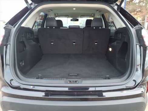 Certified 2022 Ford Edge SEL w/ Convenience Package image 10