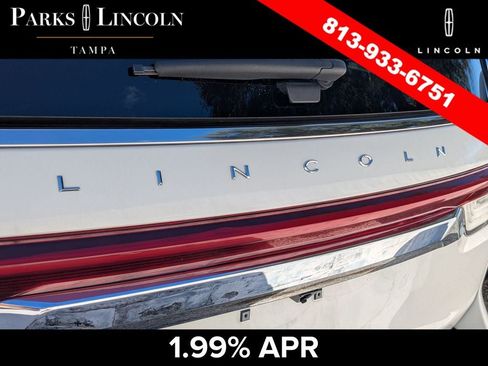 Used 2024 Lincoln Navigator Premiere AWD/4WD image 15