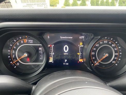 New 2025 Jeep Gladiator Sport image 18