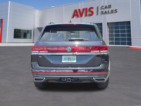 Used 2025 Volkswagen Atlas SE FWD image 7
