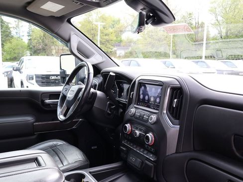 Used 2022 GMC Sierra 3500 Denali AWD/4WD image 47