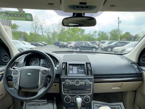 Used 2013 Land Rover LR2 HSE AWD/4WD image 15