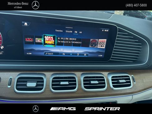 Used 2024 Mercedes-Benz GLS 450 4MATIC image 28