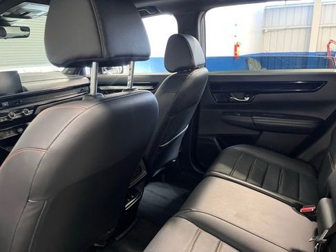 Used 2025 Honda CR-V Sport Touring image 17