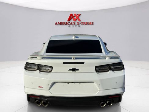 Used 2019 Chevrolet Camaro SS RWD image 5