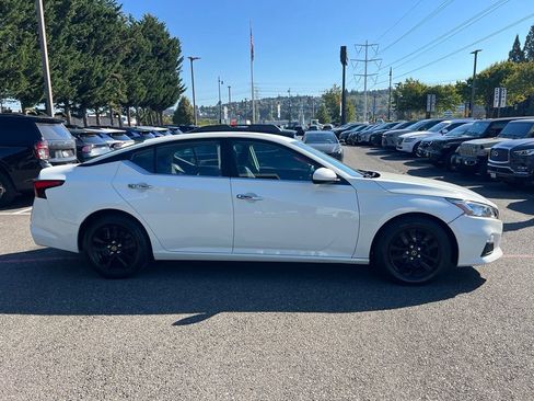 Used 2019 Nissan Altima 2.5 S FWD image 4
