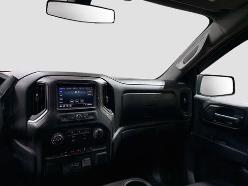 Used 2021 Chevrolet Silverado 1500 Custom AWD/4WD image 23