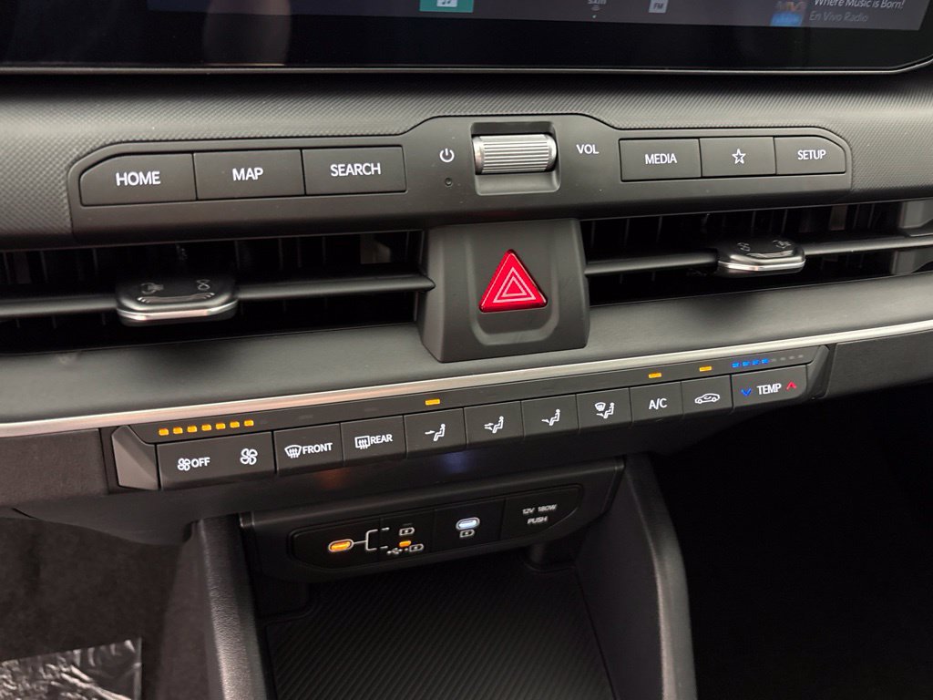 New 2026 Kia K4 FWD image 34