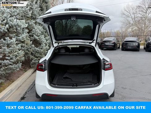 Used 2024 Tesla Model Y Long Range image 32
