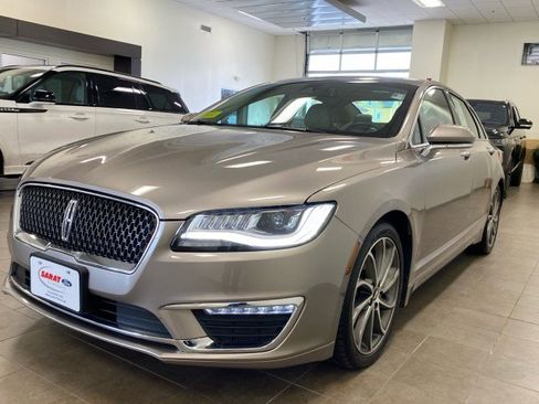 Used 2019 Lincoln MKZ Reserve w/ Reserve Plus Package image 4