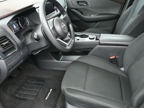 Used 2023 Nissan Rogue S image 13