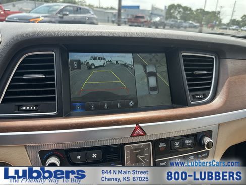 Used 2018 Genesis G80 5.0 Ultimate RWD image 17