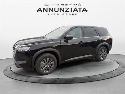 New 2025 Nissan Pathfinder S