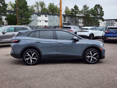 Used 2023 Volkswagen ID.4 Pro S AWD/4WD image 4