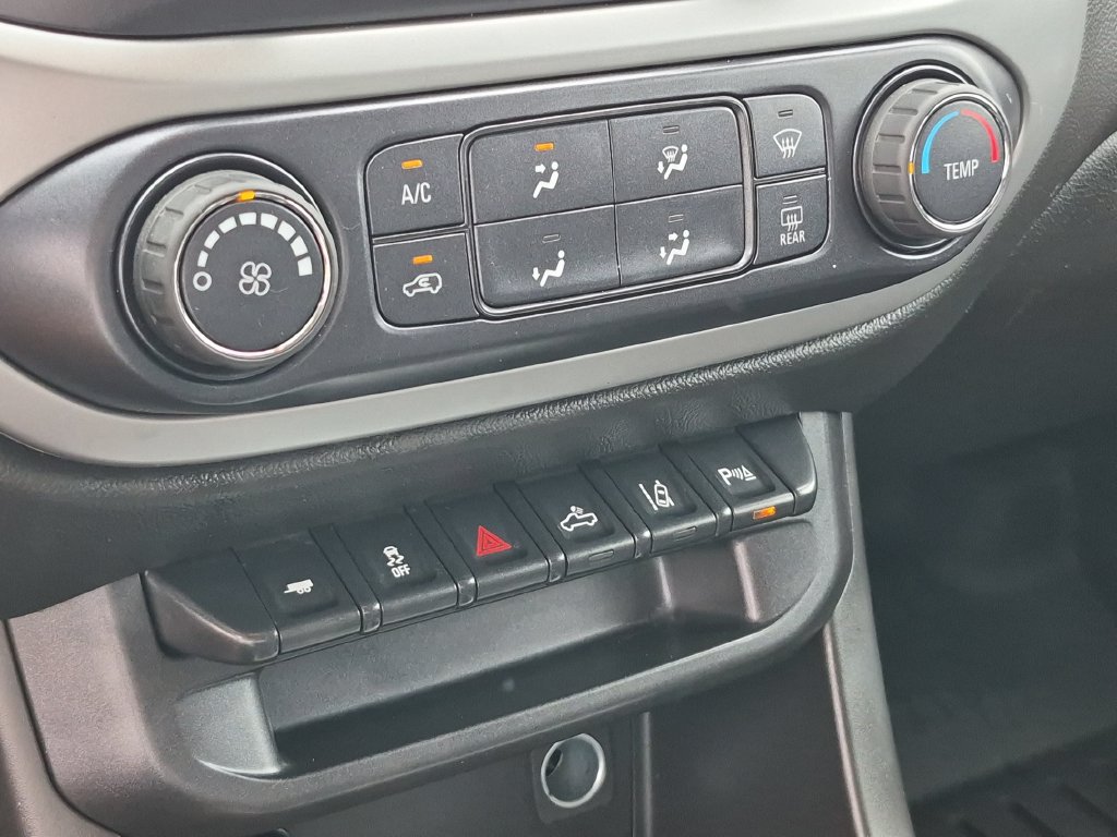 Used 2020 Chevrolet Colorado LT w/ Safety Package AWD/4WD image 22