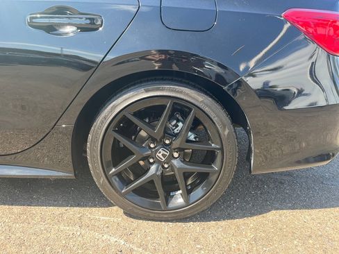 Certified 2024 Honda Civic Sport image 32
