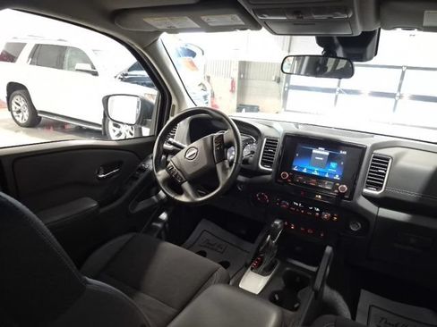 Certified 2022 Nissan Frontier SV AWD/4WD image 21