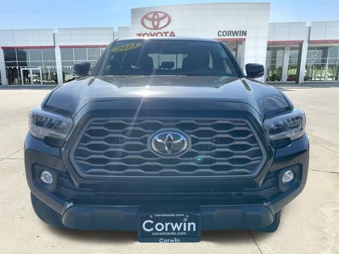 Used 2023 Toyota Tacoma TRD Off-Road AWD/4WD image 9