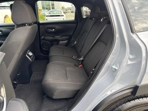 Used 2024 Honda HR-V Sport image 19