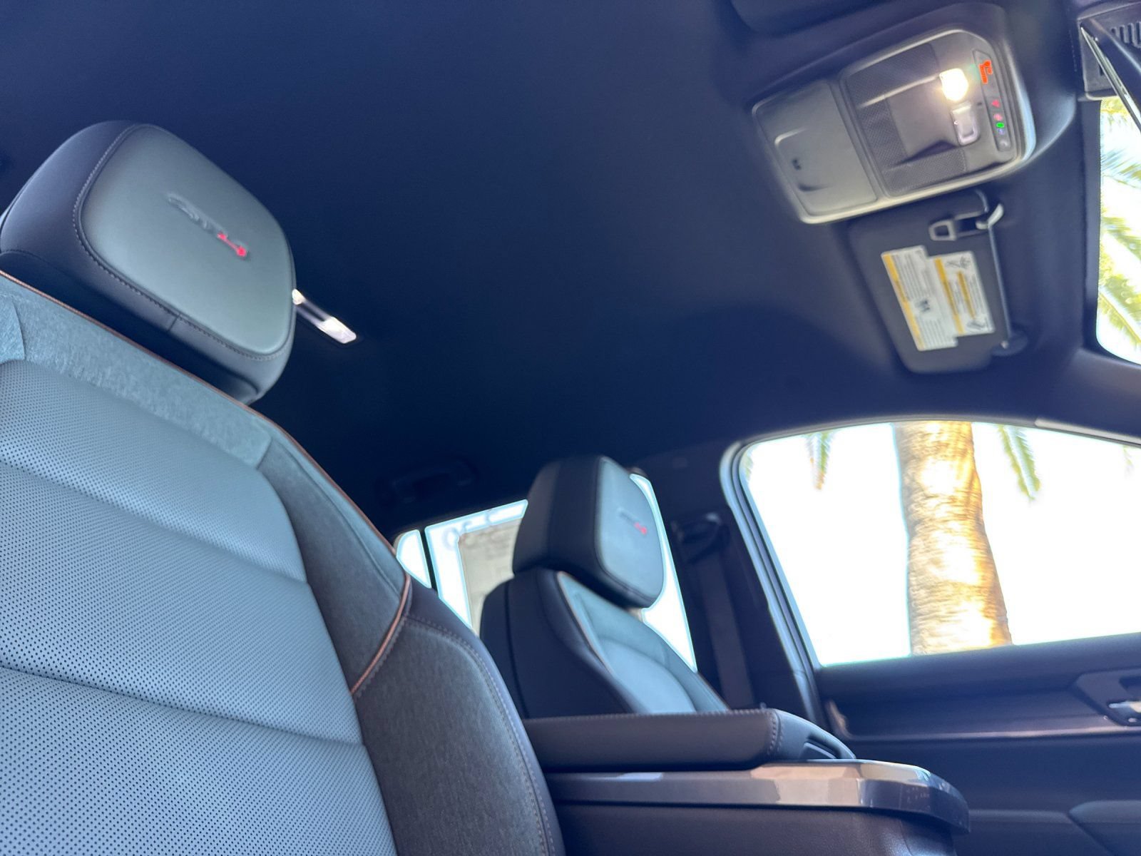 New 2026 GMC Terrain AT4 AWD/4WD image 17