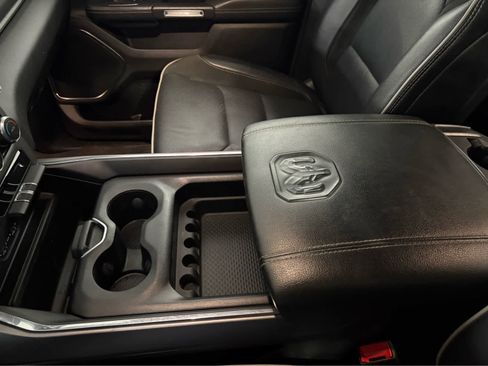 Used 2024 RAM 1500 Laramie image 25