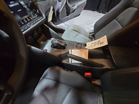 New 2025 Nissan Z Performance w/ Floor Mat Package image 15