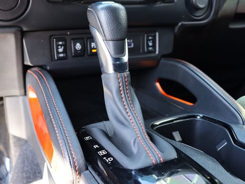 Used 2022 Nissan Frontier Pro-X RWD image 52