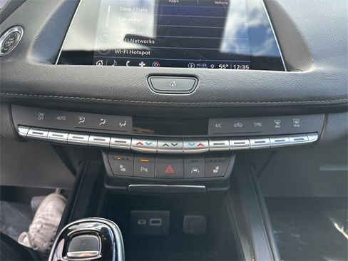 Used 2022 Cadillac XT4 Luxury w/ Cold Weather Package image 23