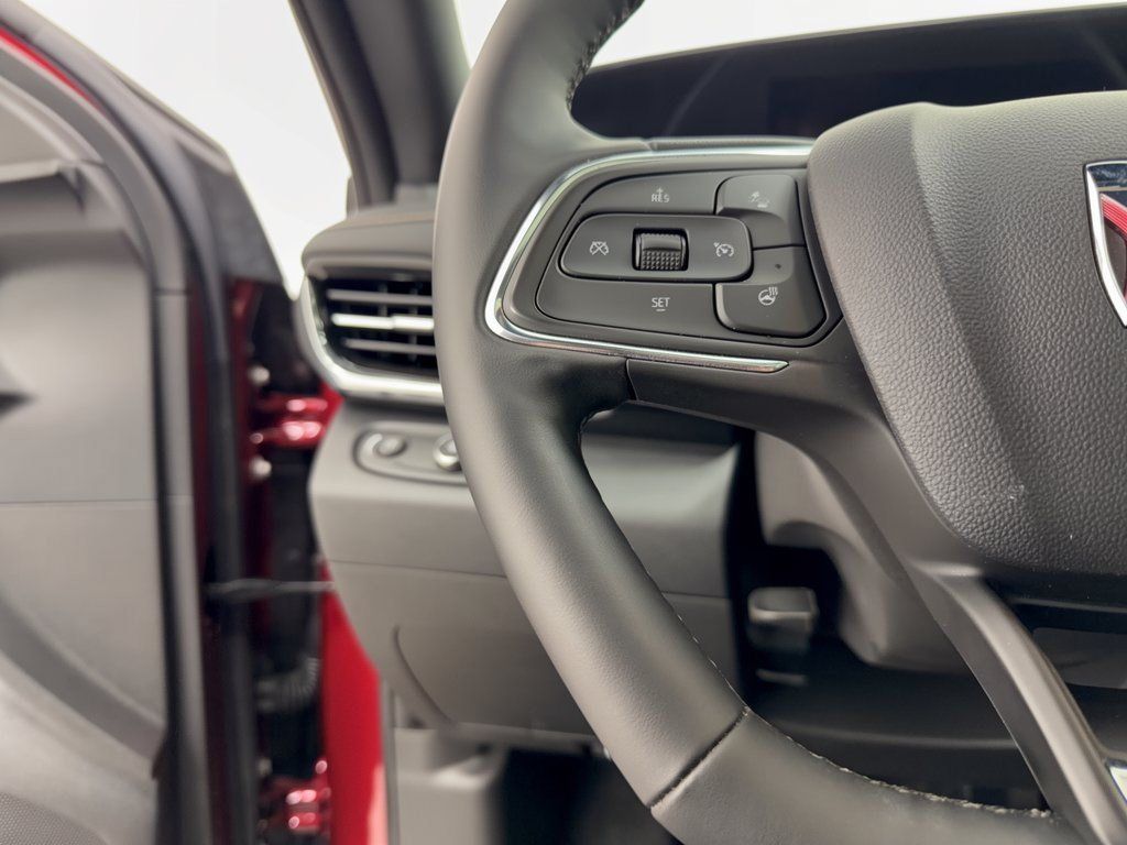Used 2025 Buick Envista Avenir FWD image 18