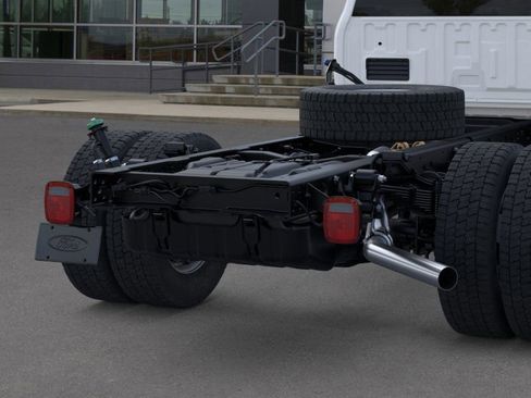 New 2026 Ford F550 4x4 Supercab Super Duty image 21