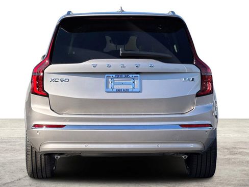 New 2026 Volvo XC90 B5 Plus w/ Protection Package Premier AWD/4WD image 7