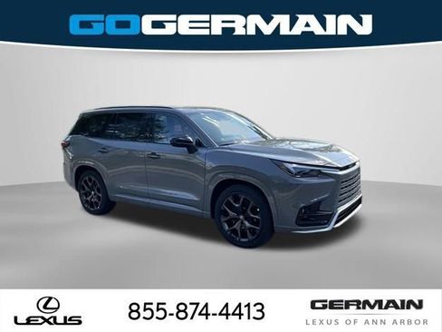 New 2026 Lexus TX 500h AWD image 10